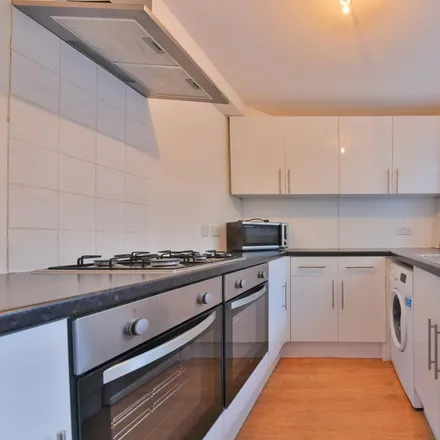 Image 3 - 29 Caledonian Road, Brighton, BN2 3HX, United Kingdom - Townhouse for rent
