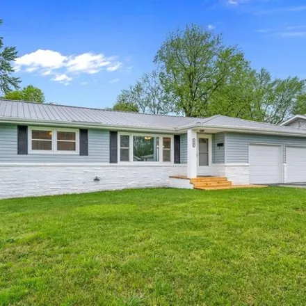 Buy this 3 bed house on 1965 South Linden Avenue in Springfield, MO 65804
