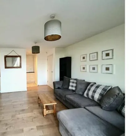 Image 2 - Craneford Way, London, TW2 7SY, United Kingdom - Apartment for sale