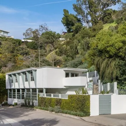 Image 1 - 9421 Lloydcrest Drive, Beverly Hills, CA 90210, USA - House for rent
