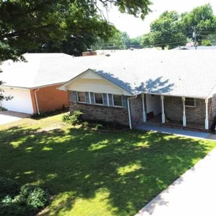 Buy this 3 bed house on 144 South Olympia Street in Ponca City, OK 74601