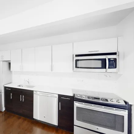 Image 3 - 138 East 98th Street, New York, NY 10029, USA - Apartment for rent