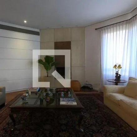 Rent this 4 bed apartment on Rua Doutor Oscar Monteiro de Barros in Paraisópolis, São Paulo - SP