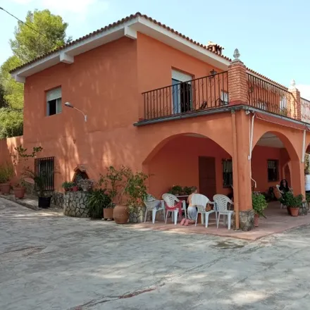 Buy this 5 bed house on Valencia