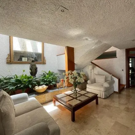 Rent this 5 bed house on Calzada Lázaro Cárdenas 3859 in Camino Real, 45040 Zapopan