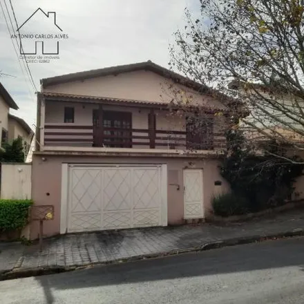 Buy this 4 bed house on Rua Doutor Cândido Rodrigues in Centro, Bragança Paulista - SP