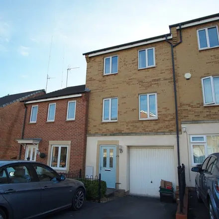 Image 5 - 16 Cropthorne Road South, Bristol, BS7 0PS, United Kingdom - Townhouse for rent