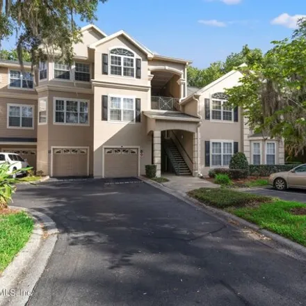 Buy this 2 bed condo on Windsor Parke Golf Club in Croton Court, Jacksonville