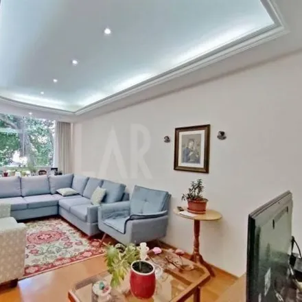 Buy this 4 bed apartment on Lucia Casassanta in Rua Rio Verde, Sion