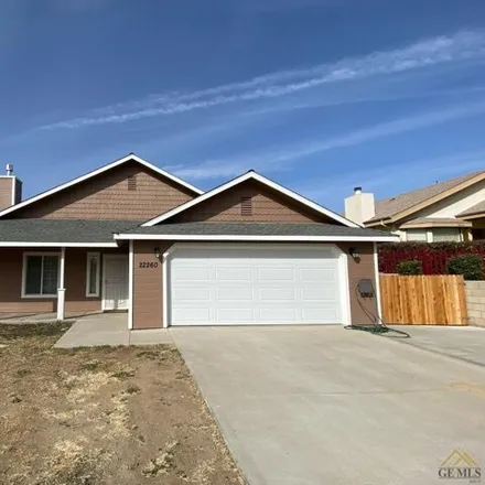 Rent this 3 bed house on 22260 Briarwood Street in Golden Hills, Kern County