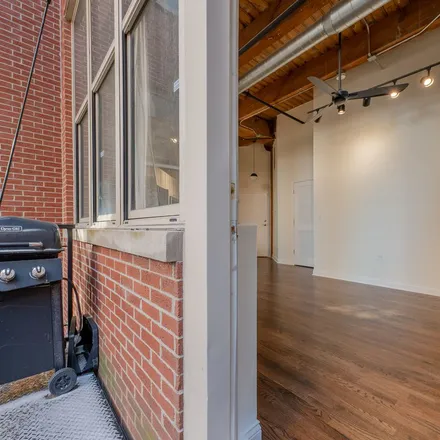 Rent this 1 bed apartment on Park 1500 Lofts in 1500 West Monroe Street, Chicago