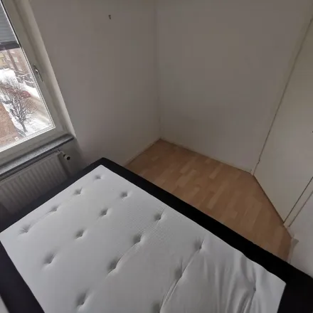 Rent this 2 bed apartment on Skepparegatan 42 in 602 45 Norrköping, Sweden