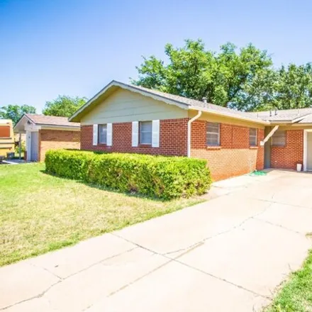 Buy this 3 bed house on 5435 42nd Street in Lubbock, TX 79414