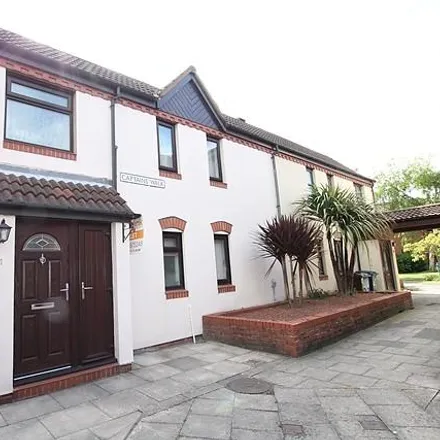 Rent this 2 bed duplex on Admirals Croft in Hull, HU1 2DR