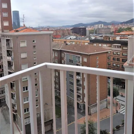 Image 1 - Calle Sagrada Familia / Familia Santuaren kalea, 14, 48014 Bilbao, Spain - Apartment for rent