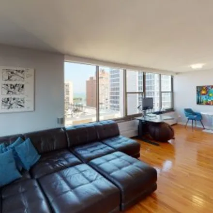Buy this 1 bed apartment on #16f,360 West Wellington Avenue in West Lakeview, Chicago