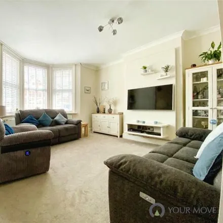 Image 3 - Rylstone Road, Eastbourne, BN22 7HE, United Kingdom - Townhouse for sale