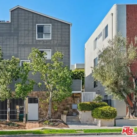 Image 2 - 12007 Mayfield Avenue, Los Angeles, CA 90049, USA - House for sale