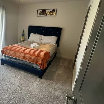 Rent this 1 bed apartment on Dallas
