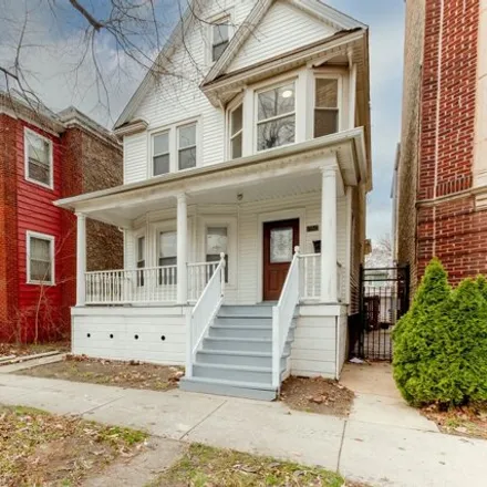 Buy this 4 bed house on 27 Fillmore Street in Oak Park, IL 60304