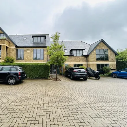 Rent this 2 bed apartment on Hurst Rise Road in North Hinksey, OX2 9HQ