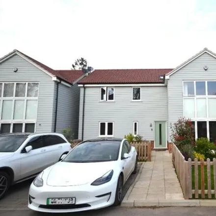 Rent this 4 bed house on Ashwells Court in Pilgrims' Hatch, CM15 9SR