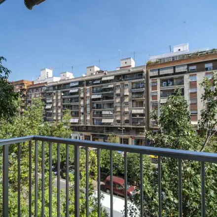Rent this 1 bed apartment on Avinguda del Doctor Waksman in 10, 46006 Valencia