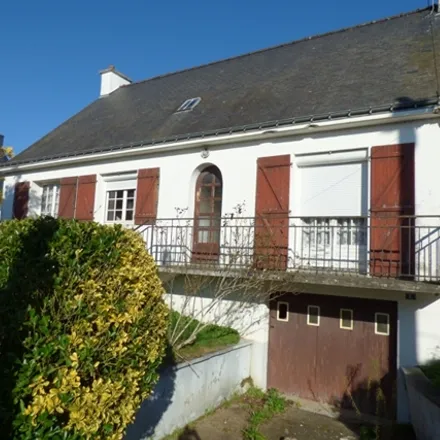 Buy this 3 bed house on Collège Yves Coppens in Rue de Narvik, 56140 Malestroit