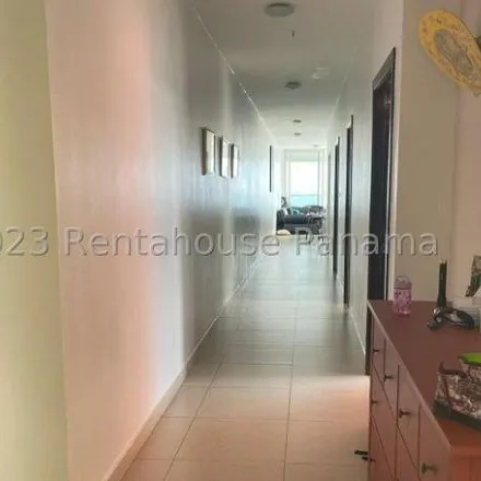 Rent this 3 bed apartment on Avenida Ecuador in Calidonia, 0843