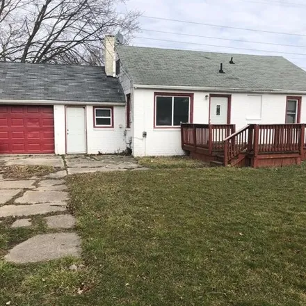 Buy this 3 bed house on 2715 Ohio Street in Bridgeport Charter Township, MI 48601