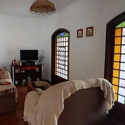 Buy this 3 bed house on Rua Janaúba in Quinta das Flores, São José dos Campos - SP