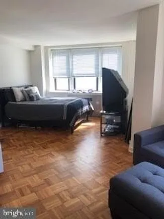 Image 3 - Parkway House Apartments, 2201 Pennsylvania Avenue, Philadelphia, PA 19130, USA - Apartment for rent