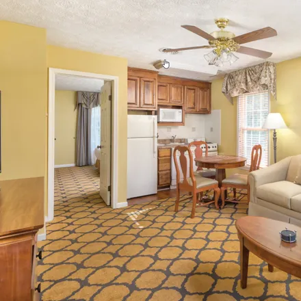 Rent this 2 bed condo on The North Council in Plantation Heights, York County