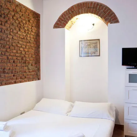 Rent this studio apartment on Via Pontida in 2, 20154 Milan MI