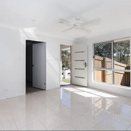 Image 3 - Conifer Avenue, Brassall QLD 4305, Australia - Apartment for rent