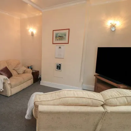 Rent this 3 bed townhouse on North Yorkshire in YO11 1RN, United Kingdom