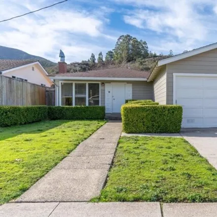 Rent this 3 bed house on 1188 Rosita Road in Pacifica, CA 94044