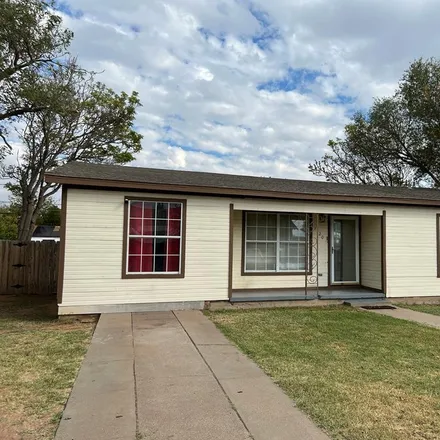 Buy this 3 bed house on 3120 North Muskingum Avenue in Odessa, TX 79762