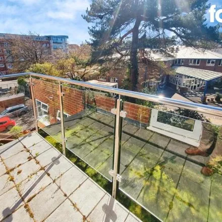 Image 3 - Easter Court, 31 St John's Road, Bournemouth, BH1 4AE, United Kingdom - Duplex for sale