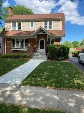 Buy this 3 bed house on 276 West Orchard Street in Arlington Heights, IL 60005