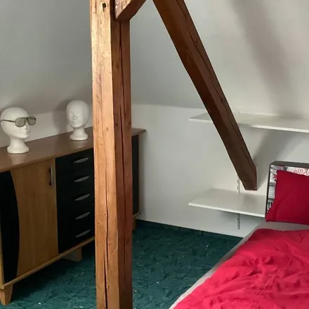 Rent this 3 bed apartment on 04316 Leipzig