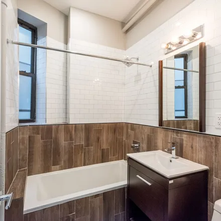 Image 7 - 210 Humboldt Street, New York, NY 11206, USA - Apartment for rent