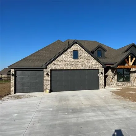 Buy this 3 bed house on 10500 East 142nd Street North in Collinsville, OK 74021