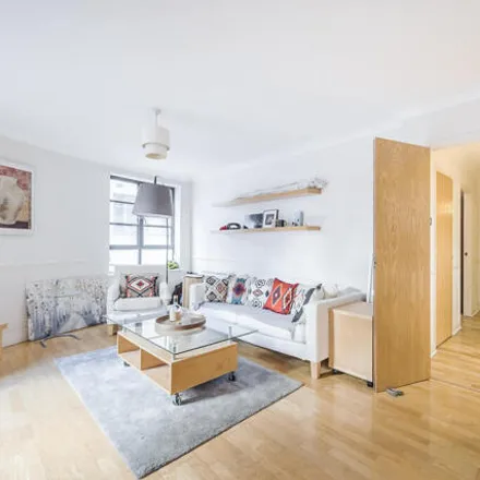 Image 4 - Vanilla and Sesame Court, Curlew Street, London, SE1 2NN, United Kingdom - Apartment for sale