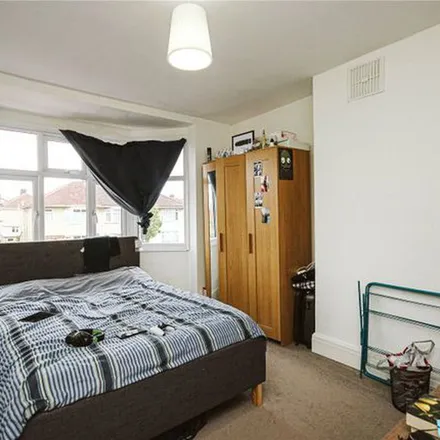 Image 9 - 9 Symington Road, Bristol, BS16 2LN, United Kingdom - Apartment for rent