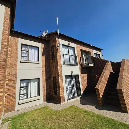 Rent this 2 bed apartment on unnamed road in Emalahleni Ward 34, eMalahleni