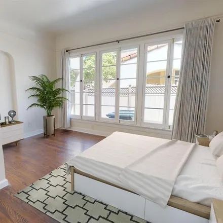 Rent this 1 bed room on 874 South Curson Avenue in Los Angeles, CA 90036