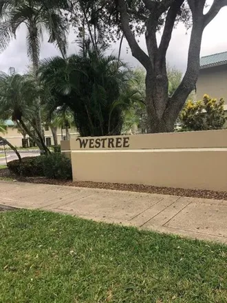 Buy this 2 bed townhouse on Westtree Lane in Plantation, FL 33337