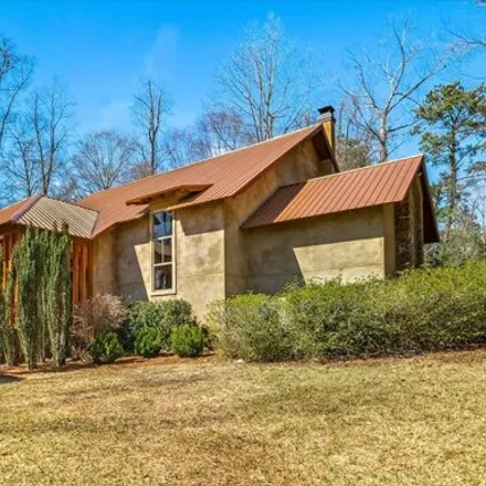 Image 3 - Highland Woods Drive, Laurel, MS 39440, USA - House for sale