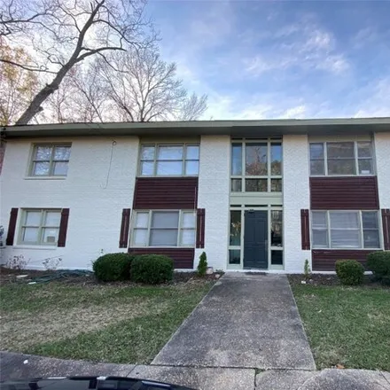 Rent this 2 bed apartment on 616 Hubbard Avenue in Cloverdale, Montgomery